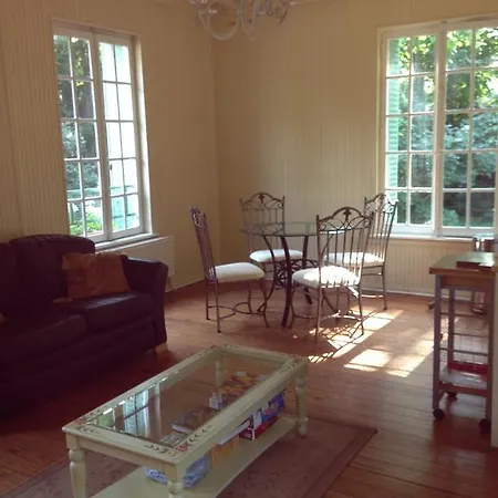 Holiday home Chateau De Lucy Ribemont