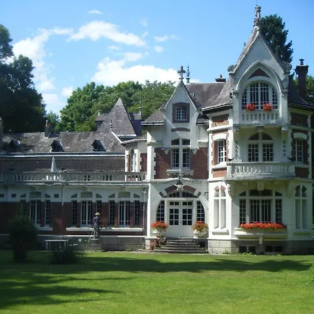 Chateau De Lucy